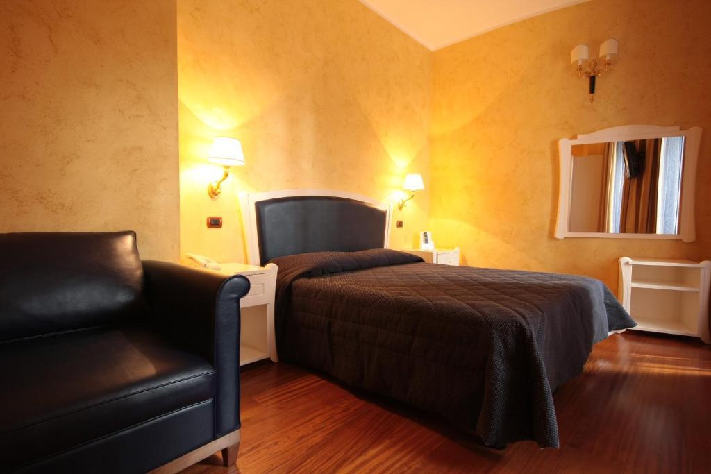 Hotel Rojan Sulmona Phòng bức ảnh
