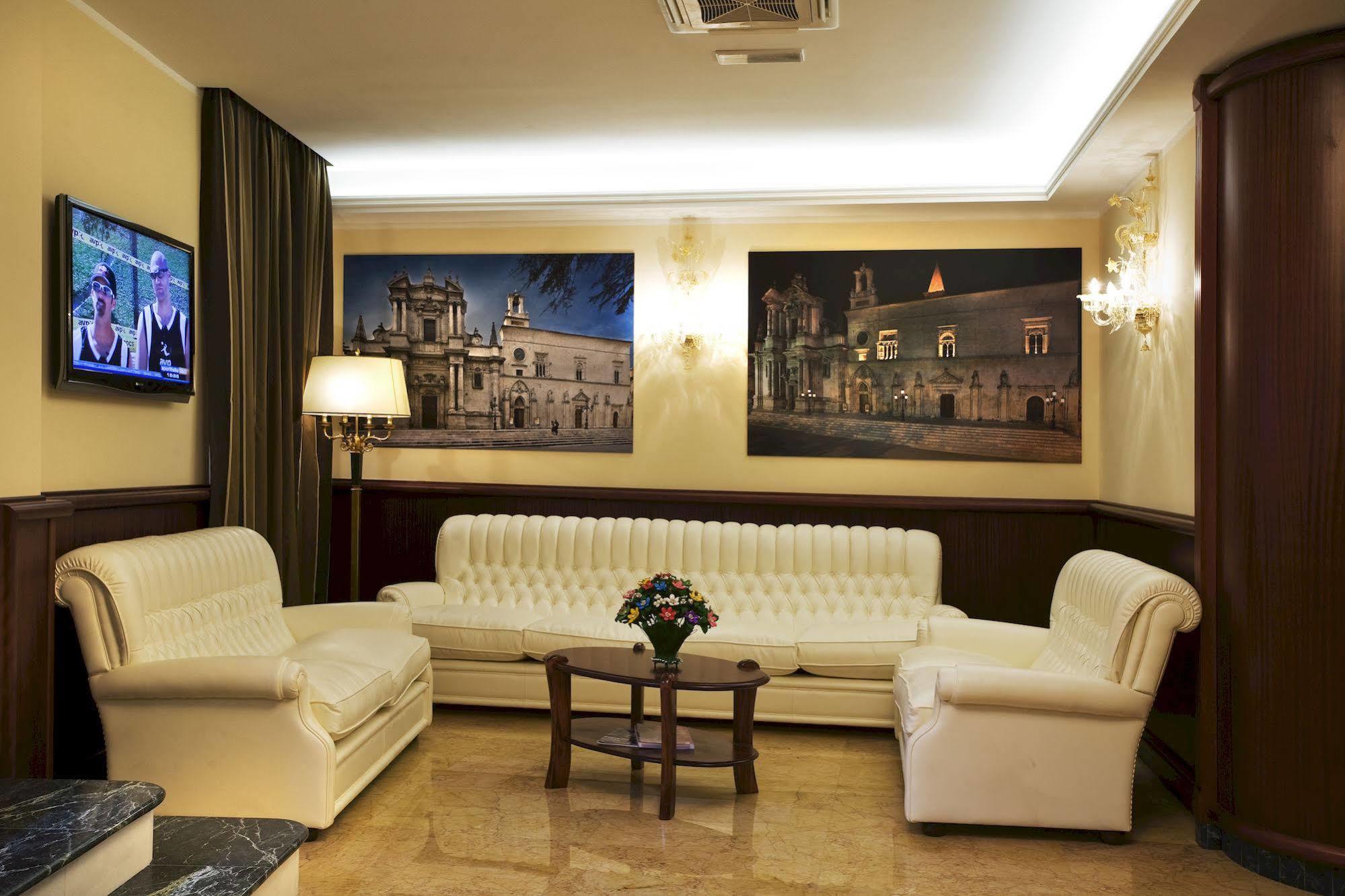 Hotel Rojan Sulmona Ngoại thất bức ảnh