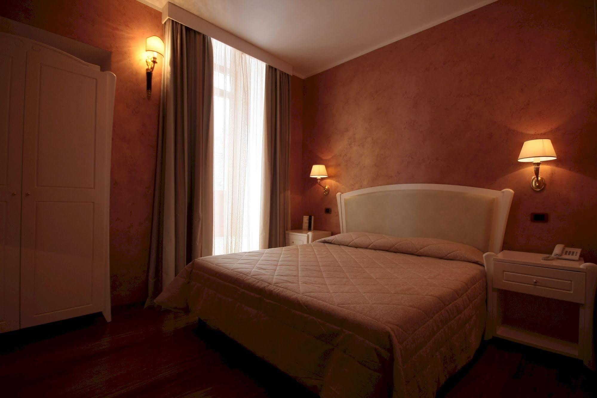 Hotel Rojan Sulmona Ngoại thất bức ảnh